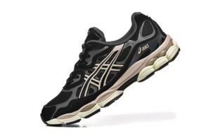 Black and White 36-47