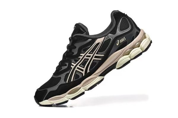 Black and White 36-47