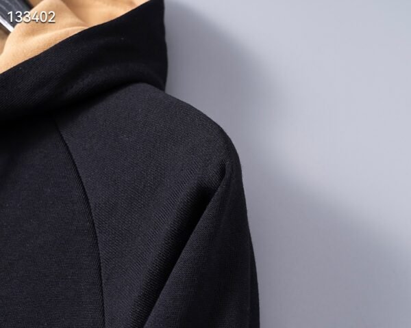 Autumn/Winter Hooded Sports Suit – Fashion Fit (M–3XL)