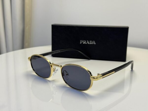Prada Imperial Noir