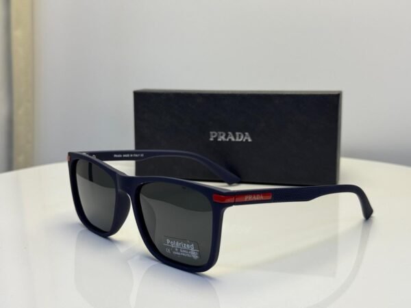 Prada Imperial Noir